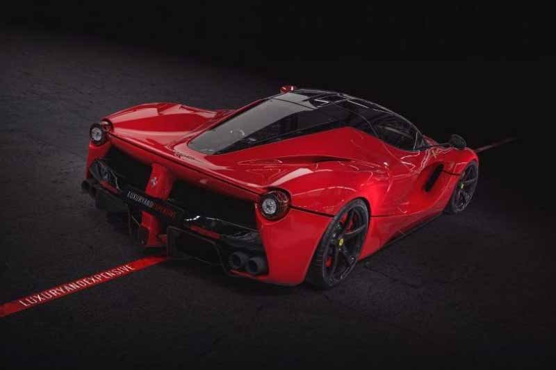 Ferrari LaFerrari - delivery miles Ferrari LaFerrari - delivery miles