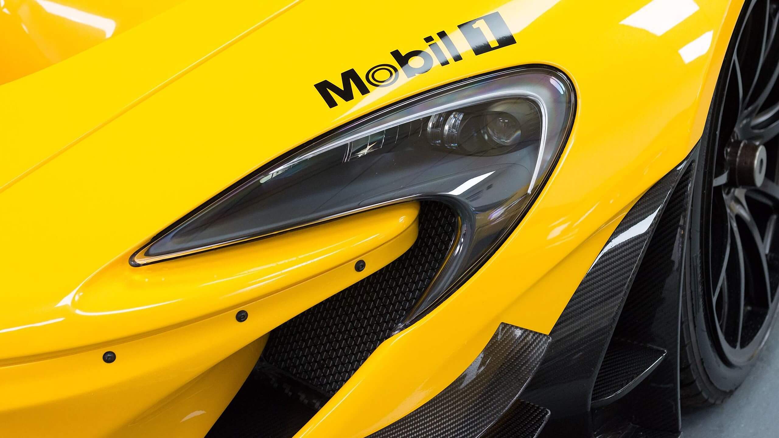 Mclaren P1 Gtr 1 Of 35 250 Km
