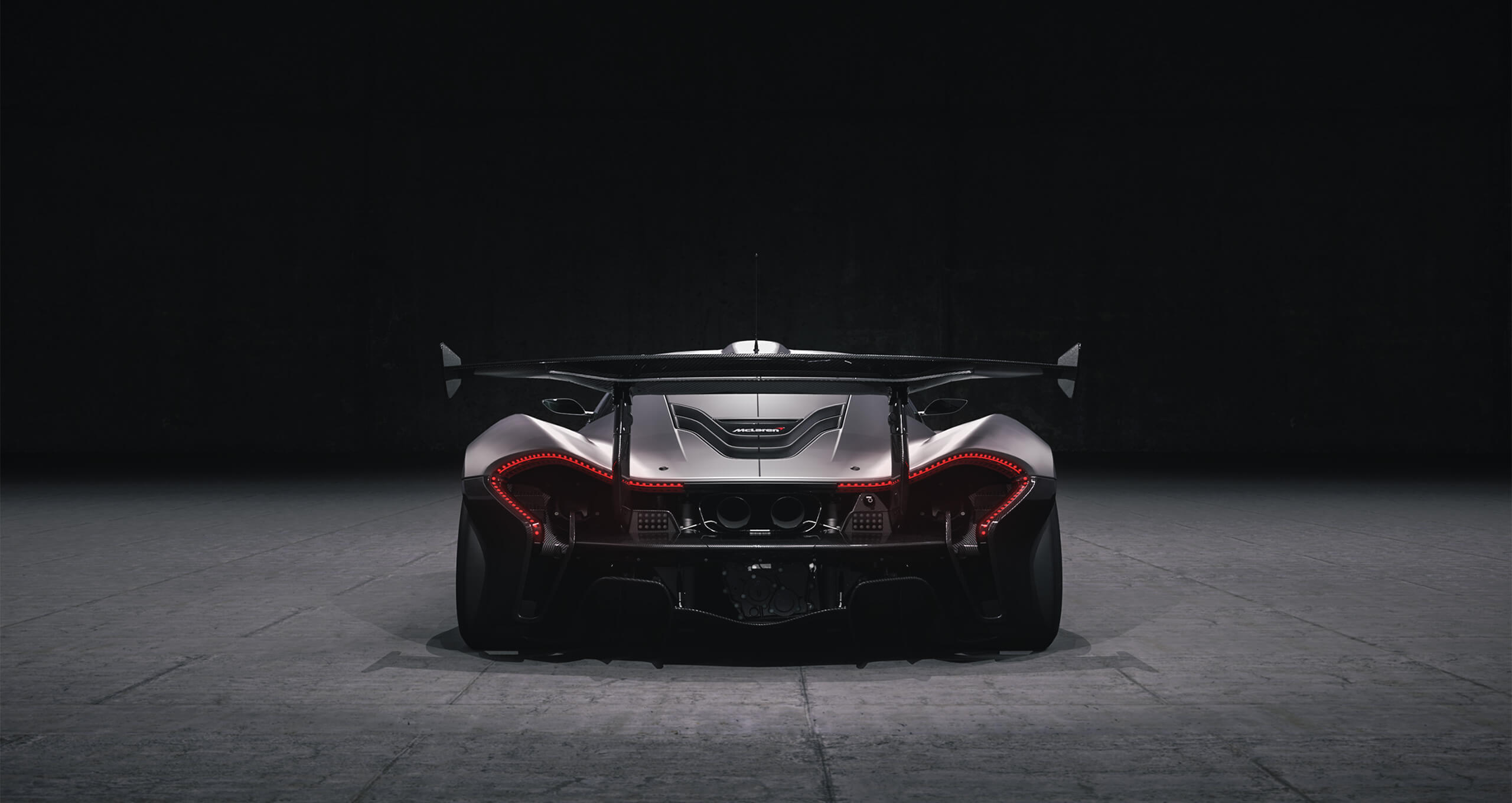 McLaren P1 GTR Road Legal mobile APP McLaren P1 GTR Road Legal mobile APP