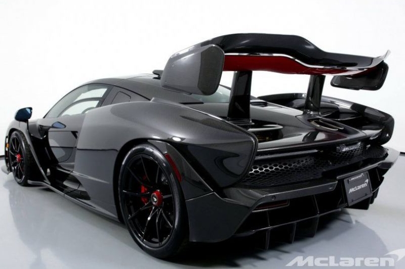 McLaren Senna - Full Carbon - delivery miles McLaren Senna - Full Carbon - delivery miles