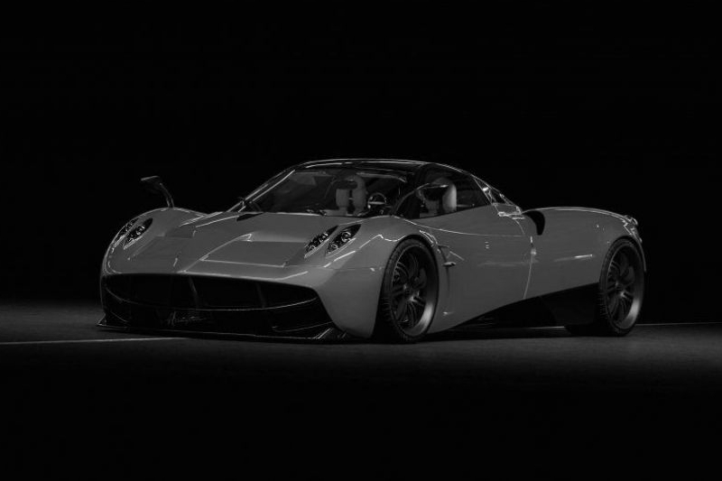 Pagani Huayra - like brand new - red - 2400 km